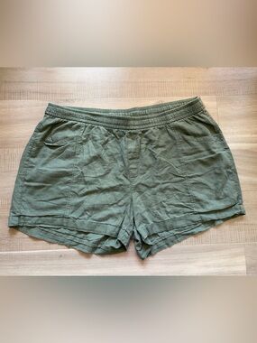 🇺🇸 Old Navy Women’s Pull On Shorts with Pockets